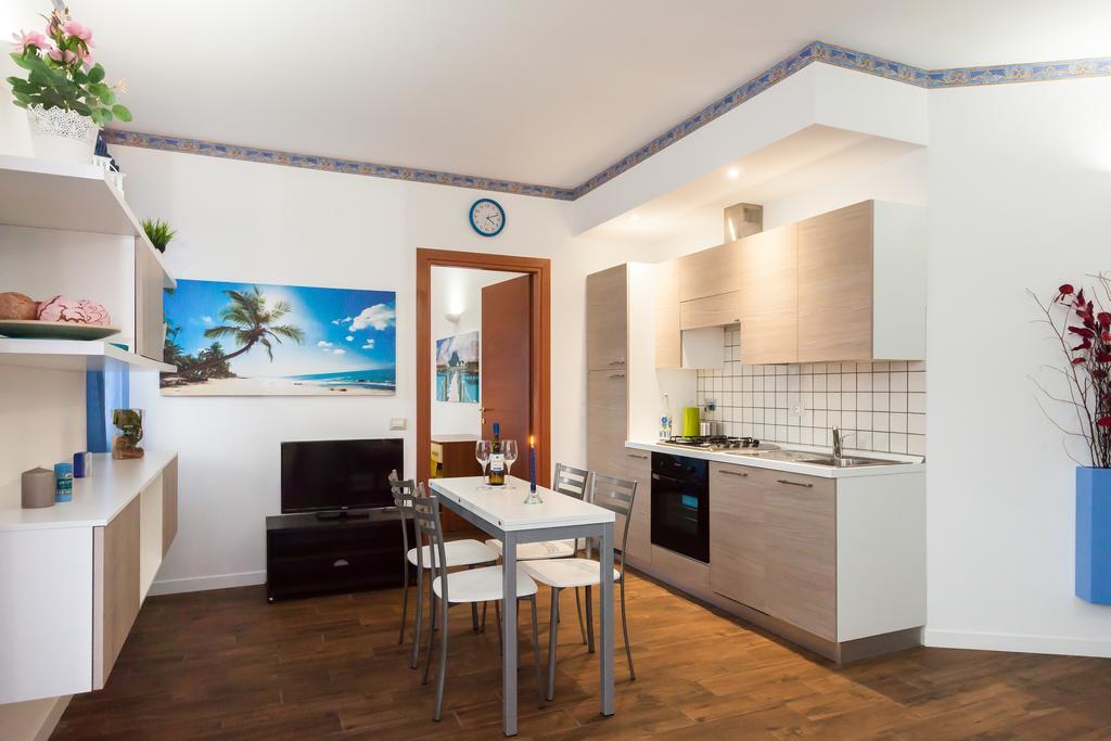 Almes Apartments Рим Стая снимка